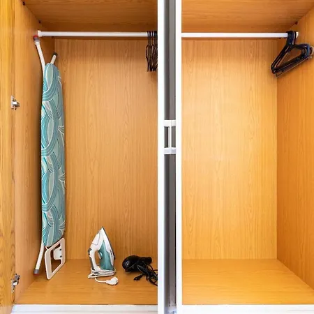 Apartament Yellow Canvas - 2-br & Balcony In *