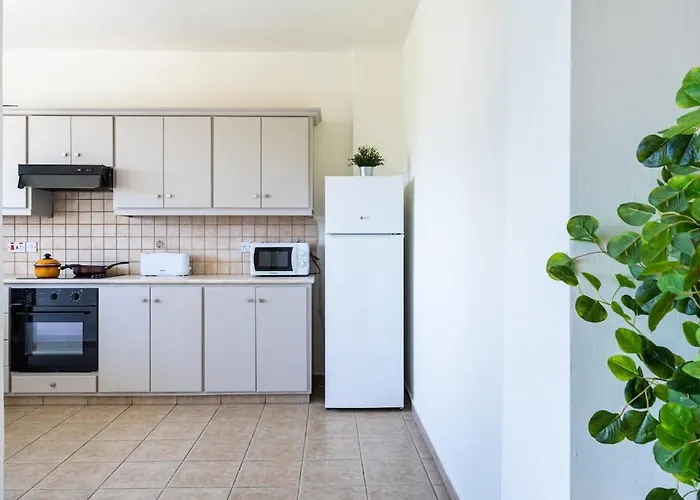 Apartament Yellow Canvas - 2-br & Balcony In *